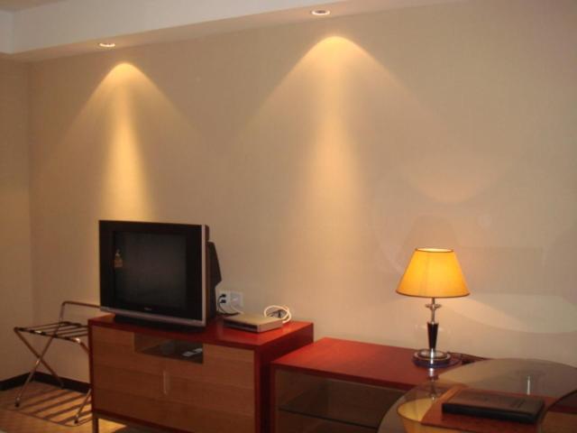 Neighbourhood Holiday Hotel Suzhou Суджоу Стая снимка